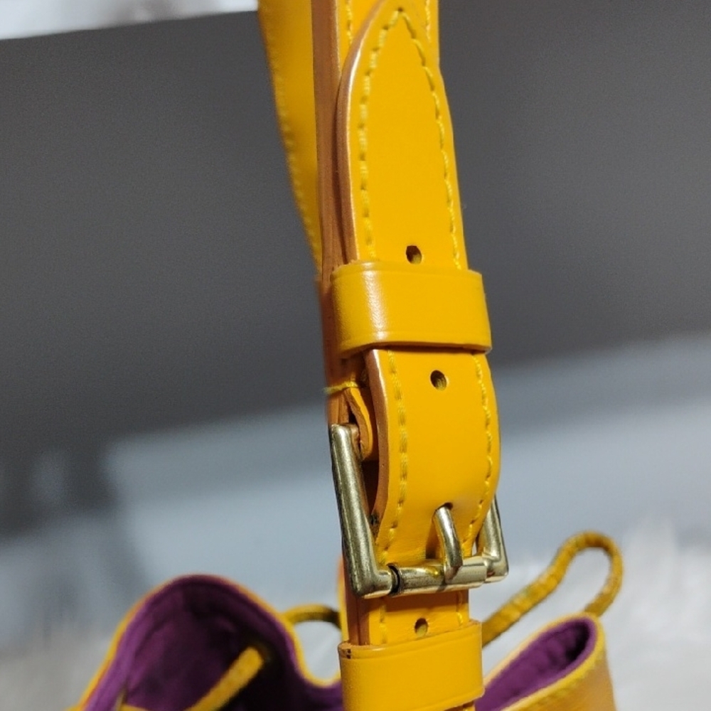 SALE! Auth Louis Vuitton Mustard Yellow Epi Leather Bucket/Shoulder Bag W/DB - Picture 16 of 16